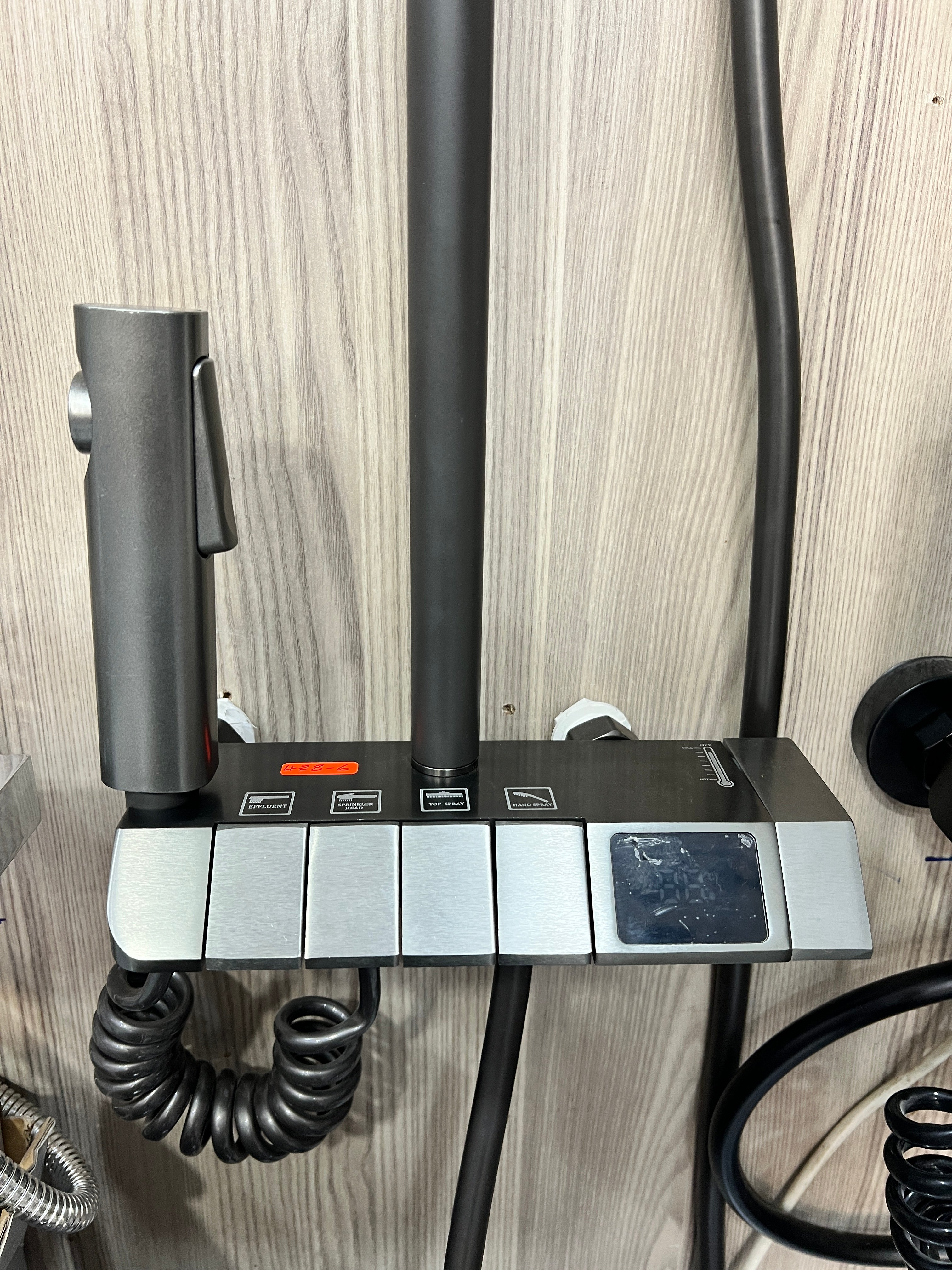 Colonne Piano Afficheur Thermostatique